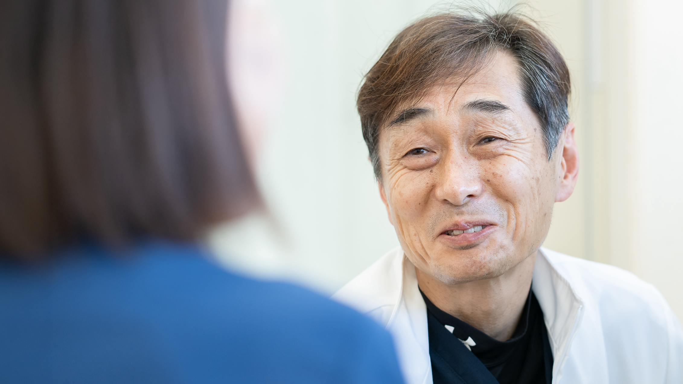 藤井一晃について